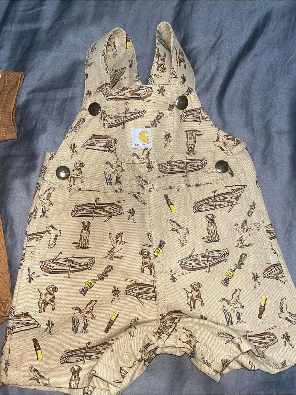 Carhartt CG8112 - Short-Sleeve Bodysuit and Canvas Dog Print Shortall Set
